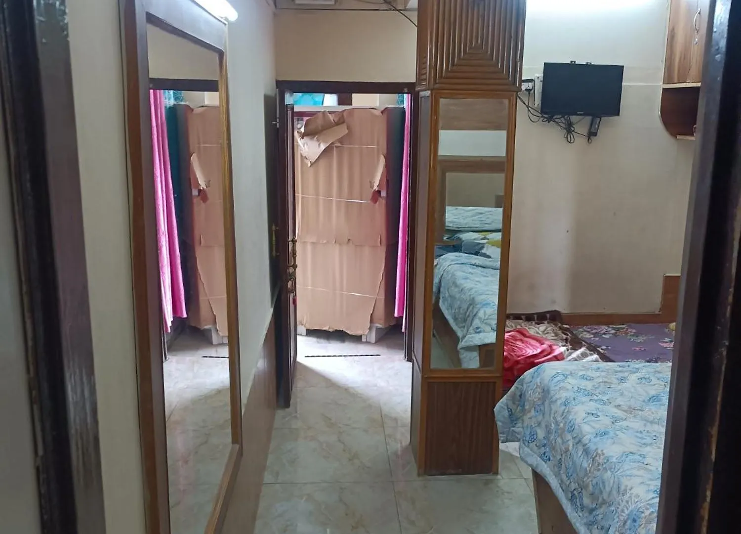 **  Hotel Zoz Sm5 Shimla Indien